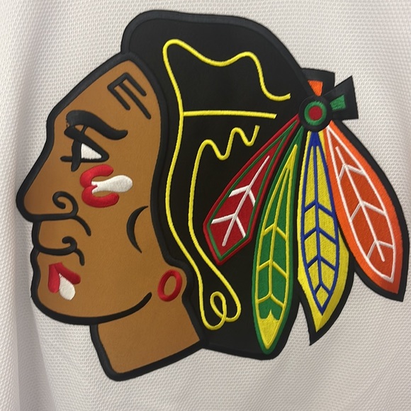 Reebok - Picture 2 of 7